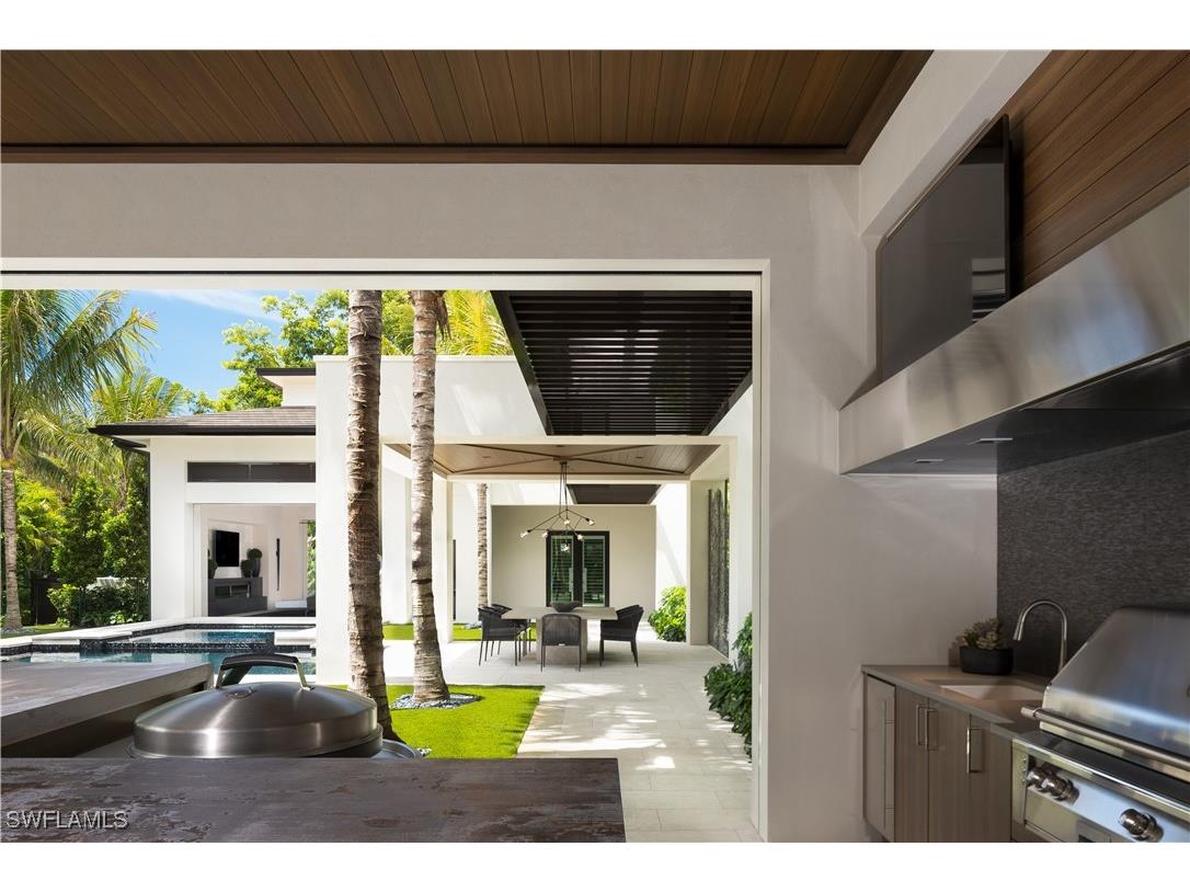 477 3rd Street N Naples FL 34102 224099245 image27