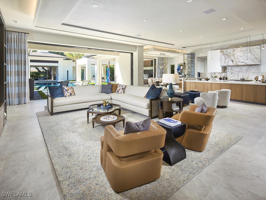 477 3rd Street N Naples FL 34102 224099245 image5