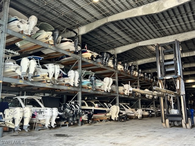 477 North Road Naples FL 34104 225039164 image2