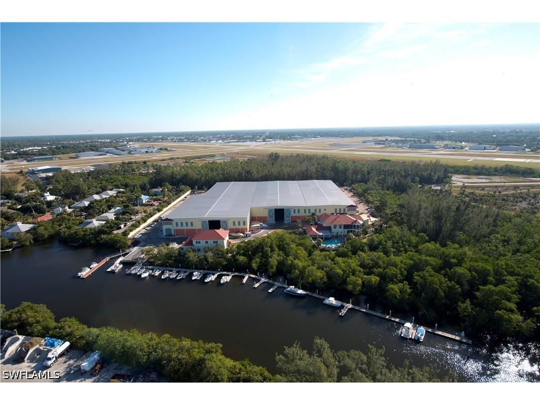 477 North Road Naples FL 34104 226025505 image2