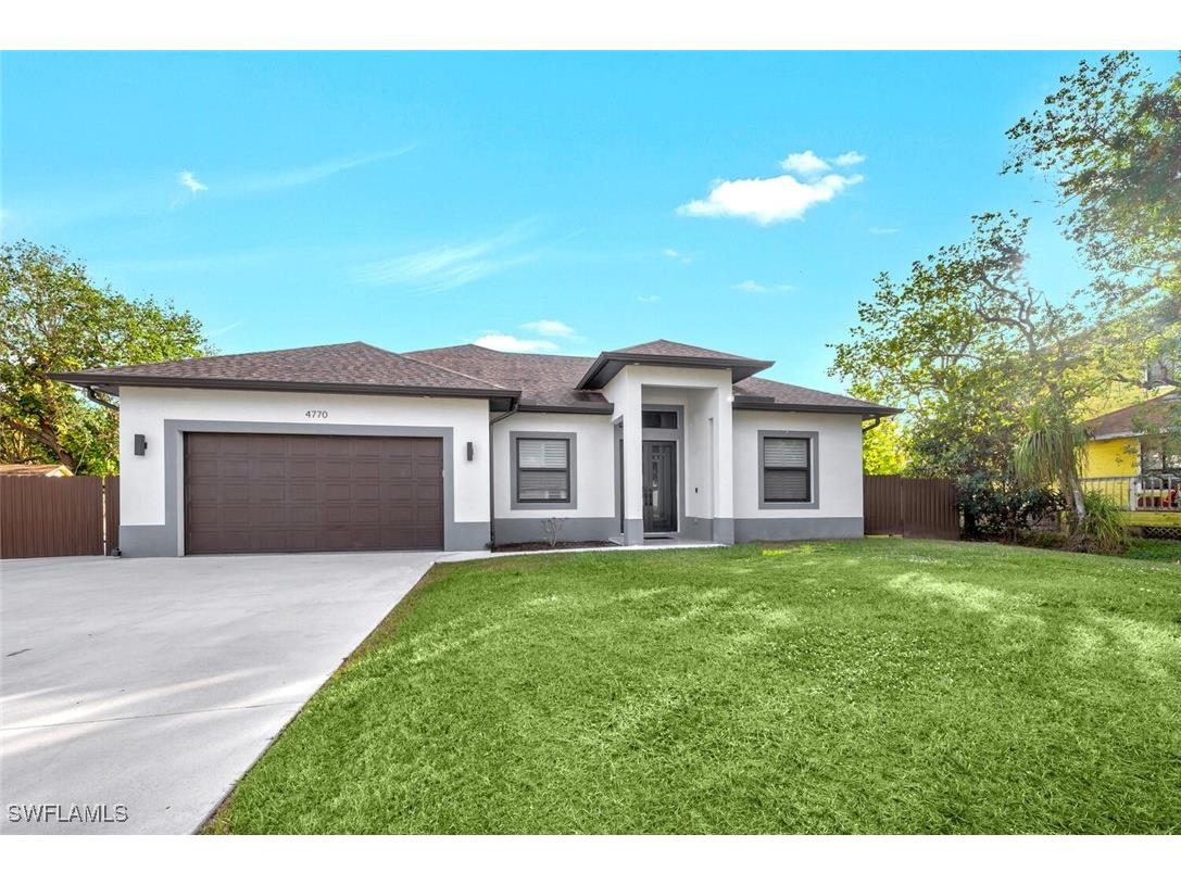 4770 30th Place SW Naples FL 34116 224102807 image1