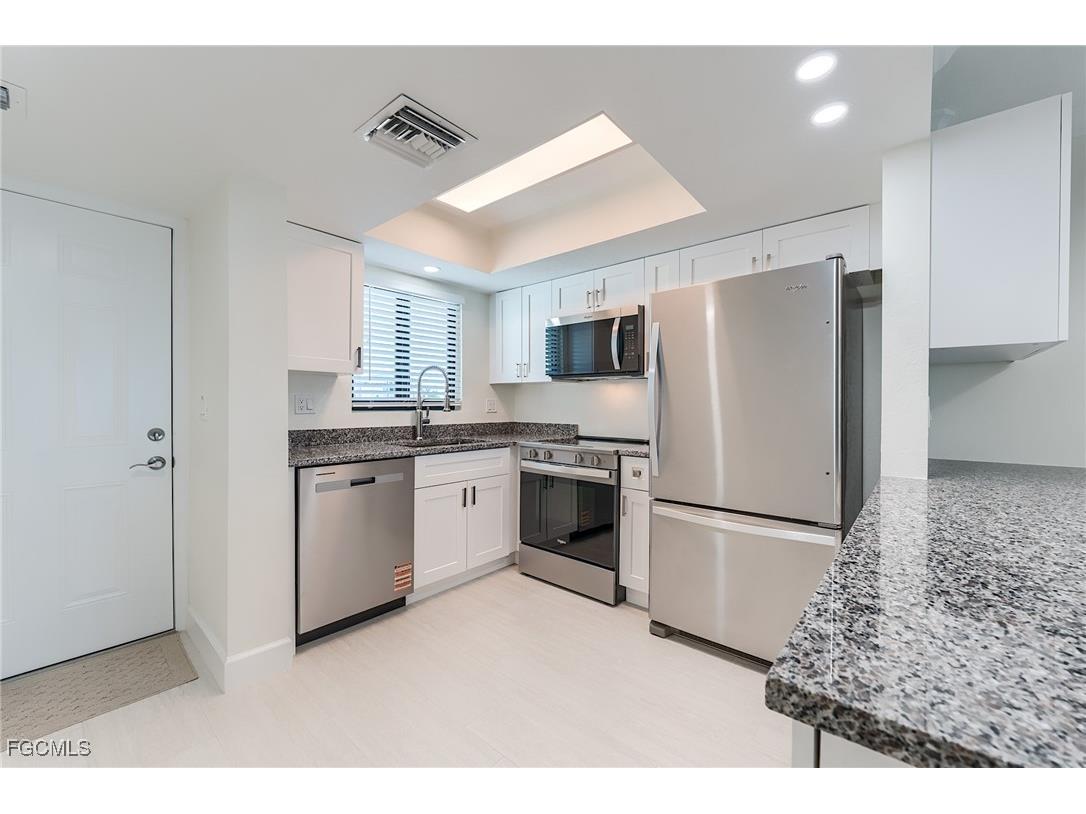 4770 Estero Boulevard #109 Fort Myers Beach FL 33931 2025017602 image6