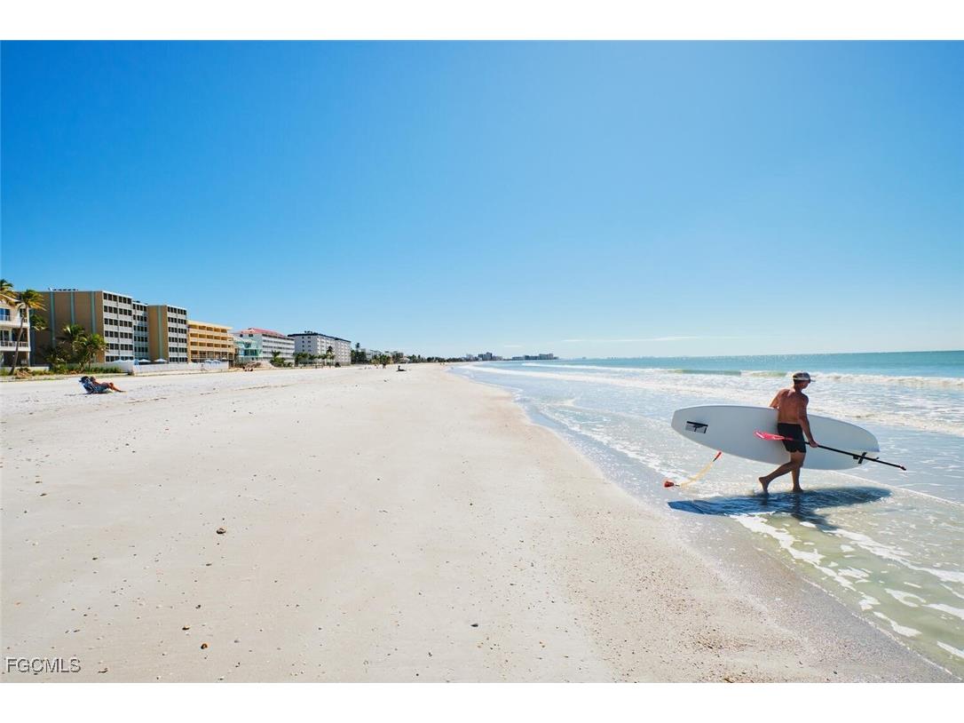 4770 Estero Boulevard #402 Fort Myers Beach FL 33931 2025020133 image48