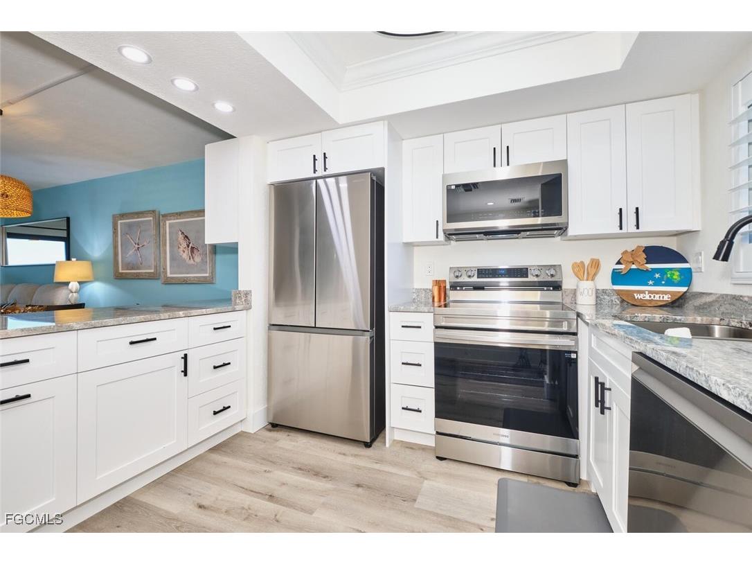 4770 Estero Boulevard #402 Fort Myers Beach FL 33931 2025020133 image7