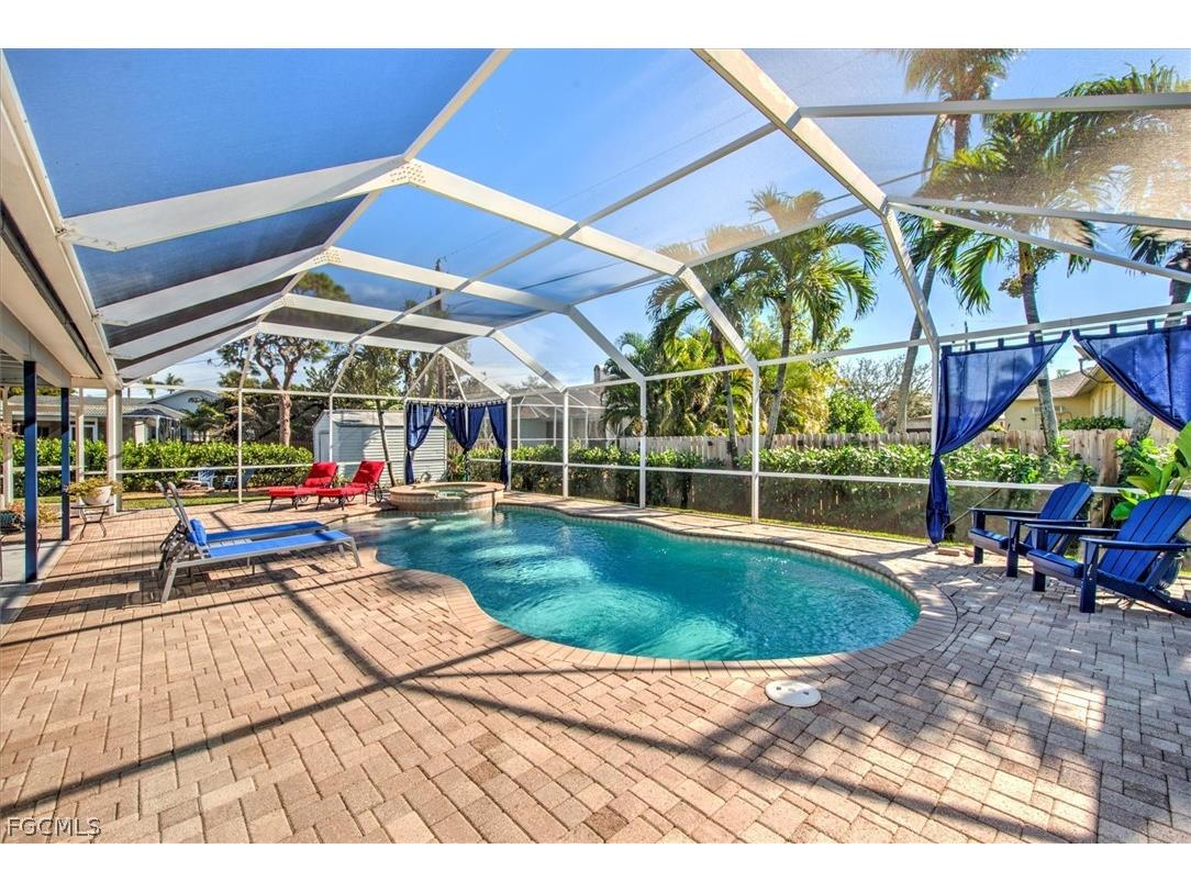 4771 Palmetto Terrace Estero FL 33928 2026011260 image1