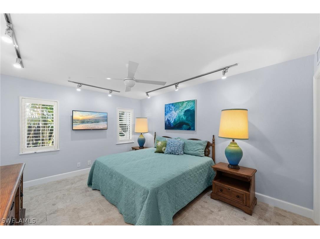 4772 West Boulevard #E102 Naples FL 34103 226011706 image20