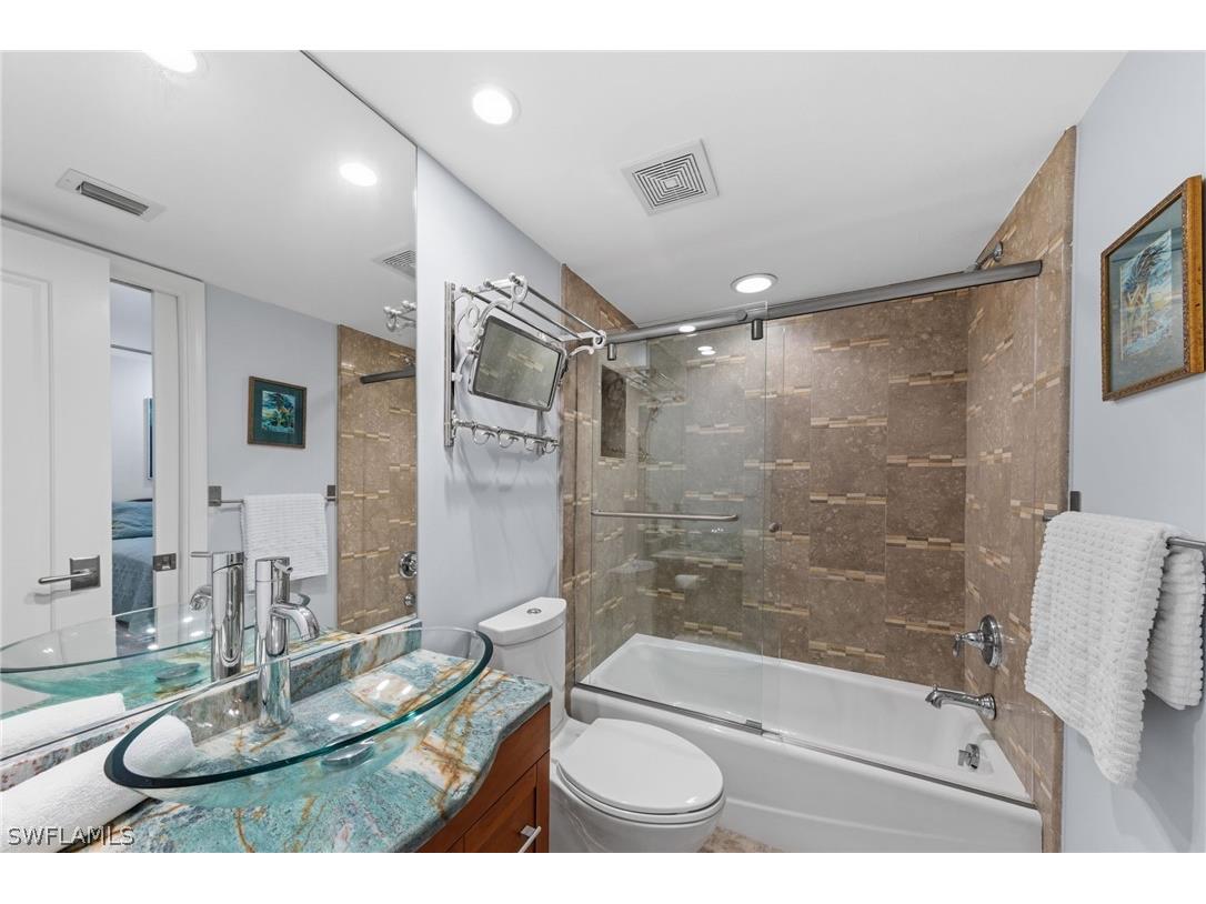 4772 West Boulevard #E102 Naples FL 34103 226011706 image22