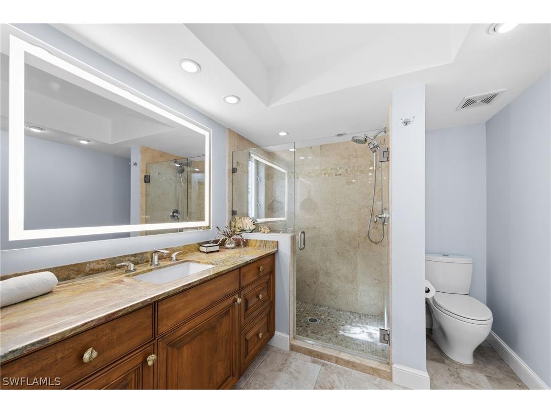 4772 West Boulevard #E102 Naples FL 34103 226011706 image25