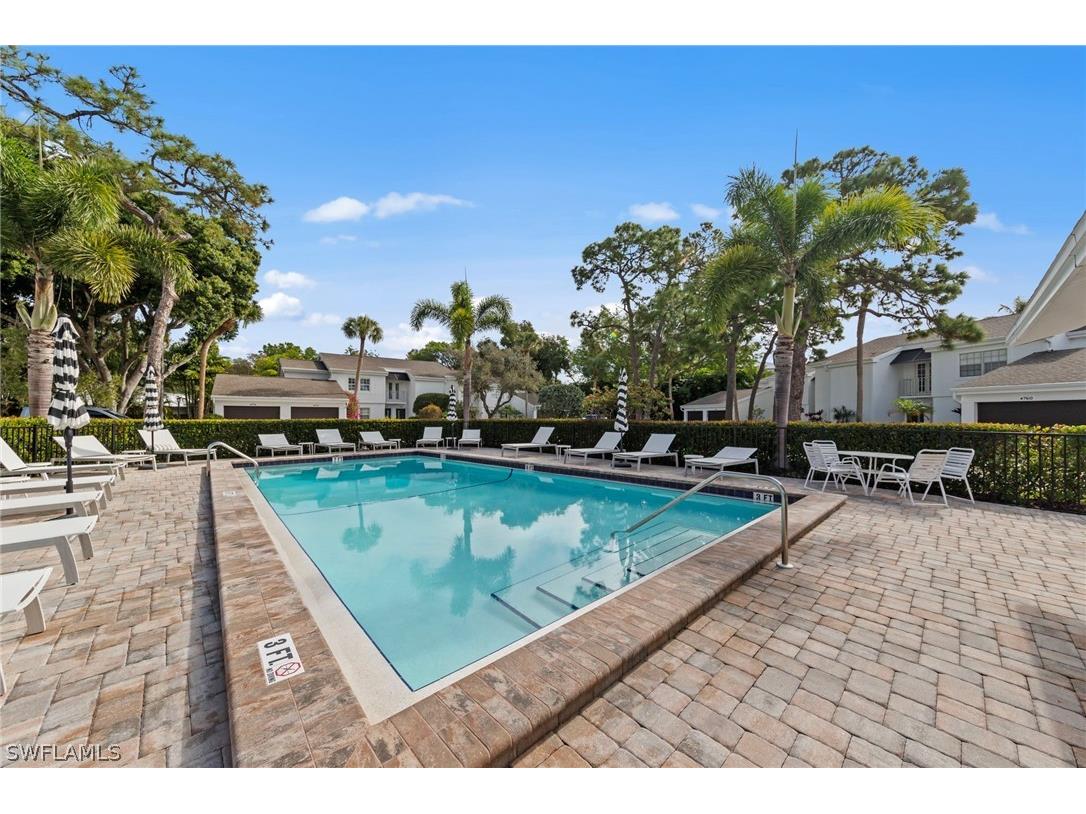 4772 West Boulevard #E102 Naples FL 34103 226011706 image46