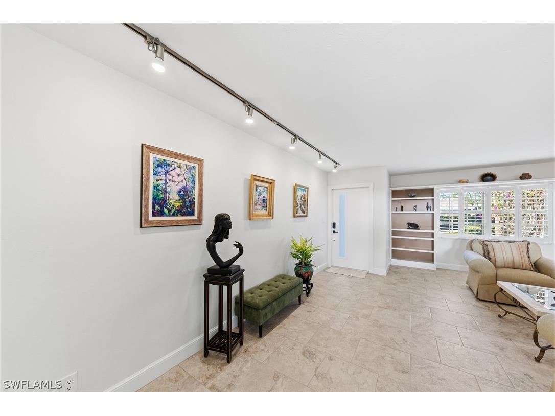 4772 West Boulevard #E102 Naples FL 34103 226011706 image7