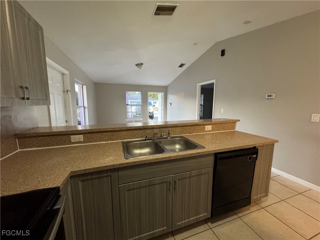 4773 Jordan Avenue Lehigh Acres FL 33973 2025019065 image3