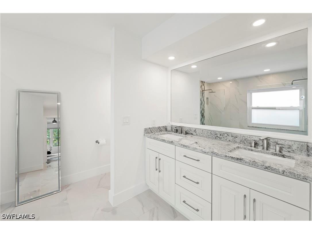 4775 Europa Drive Naples FL 34105 226025139 image28