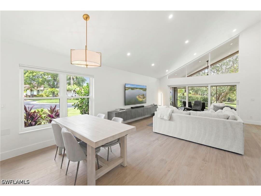 4775 Europa Drive Naples FL 34105 226025139 image4