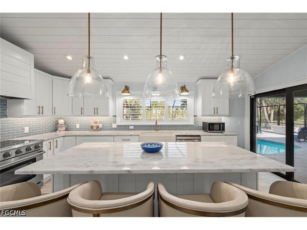 4775 Rue Helene Sanibel FL 33957 2026025009 image10