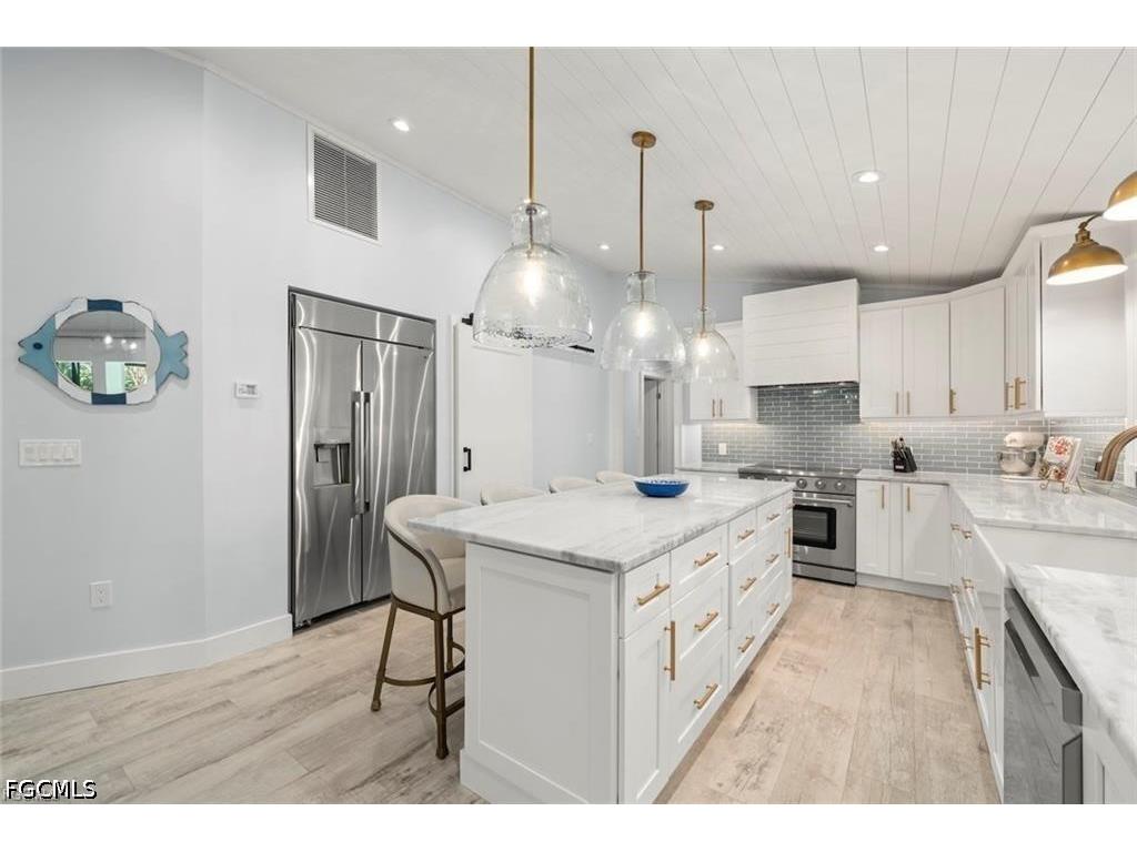 4775 Rue Helene Sanibel FL 33957 2026025009 image14