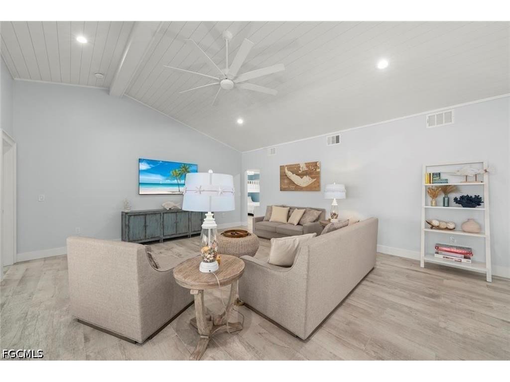 4775 Rue Helene Sanibel FL 33957 2026025009 image18