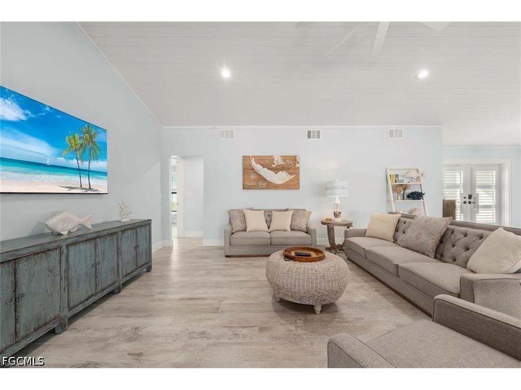 4775 Rue Helene Sanibel FL 33957 2026025009 image20