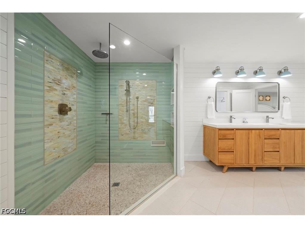 4775 Rue Helene Sanibel FL 33957 2026025009 image26