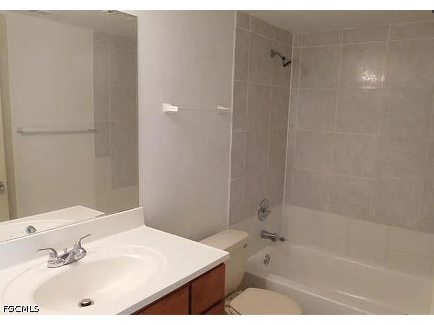4777 Orange Grove Boulevard #3 North Fort Myers FL 33903 2026019121 image6