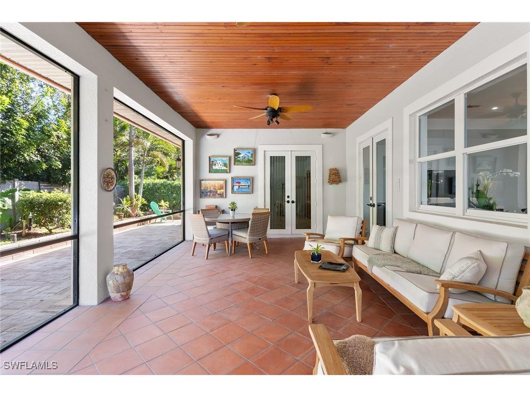 4778 Europa Drive Naples FL 34105 226003388 image24
