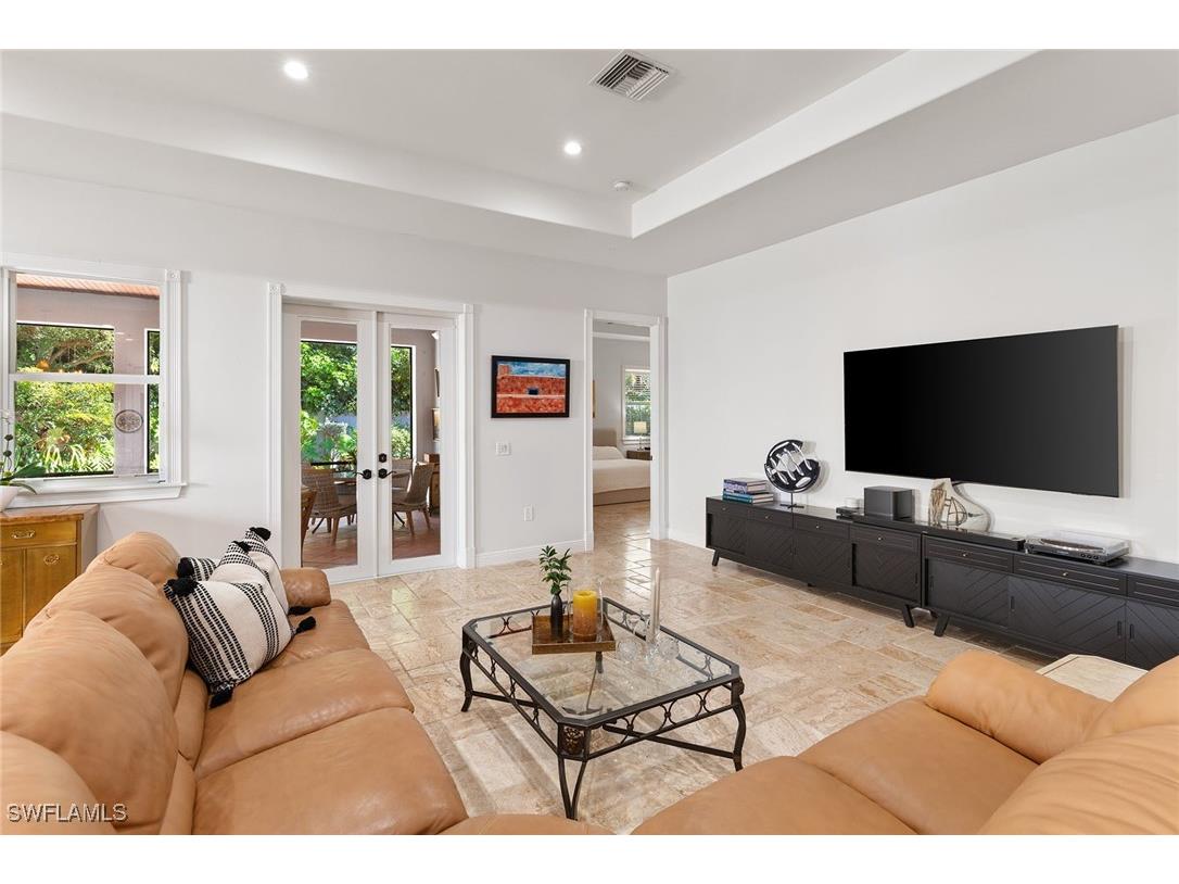 4778 Europa Drive Naples FL 34105 226003388 image6
