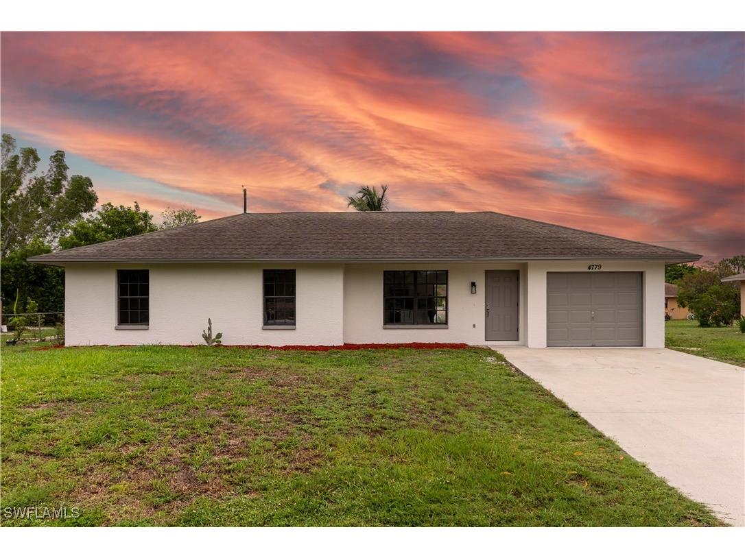 4779 31st Place SW Naples FL 34116 225053508 image1