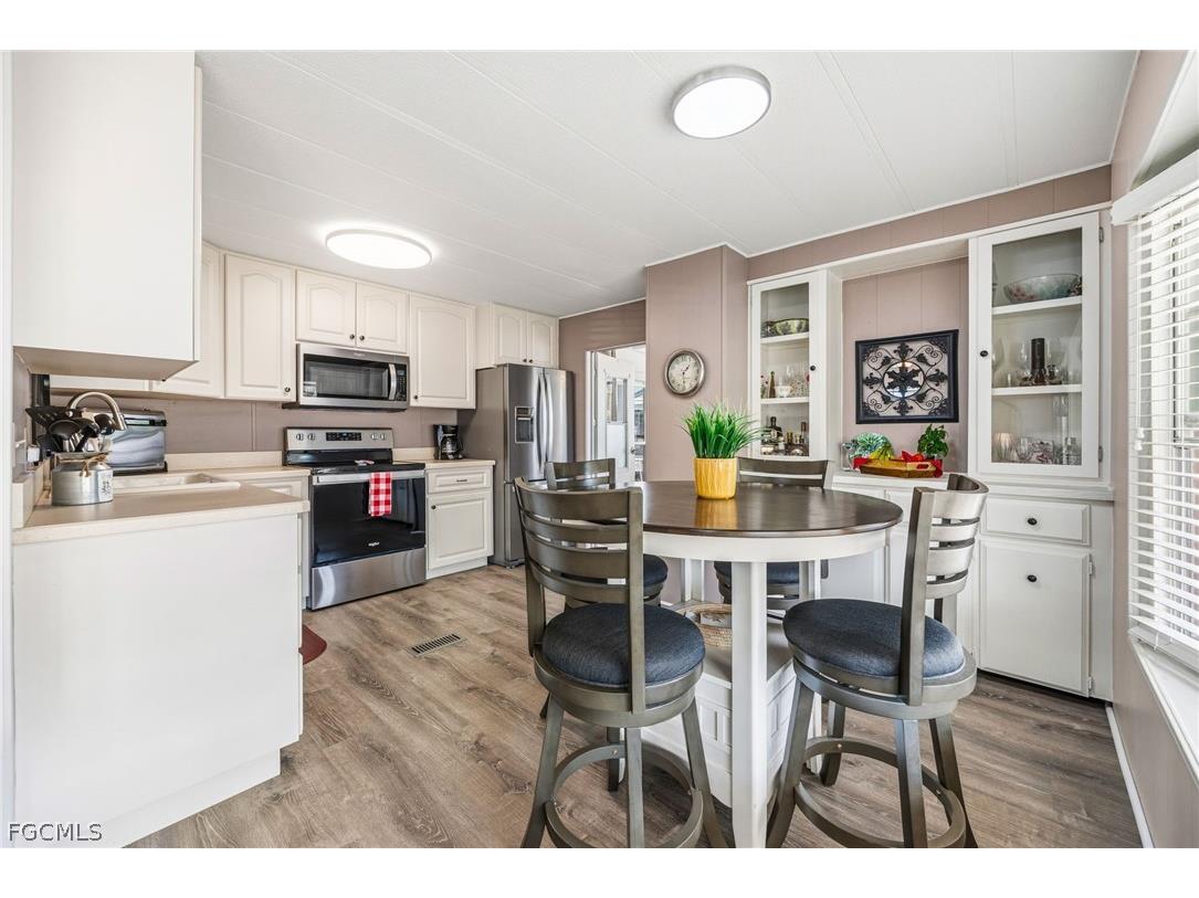 478 Nicklaus Boulevard North Fort Myers FL 33903 2026011614 image12