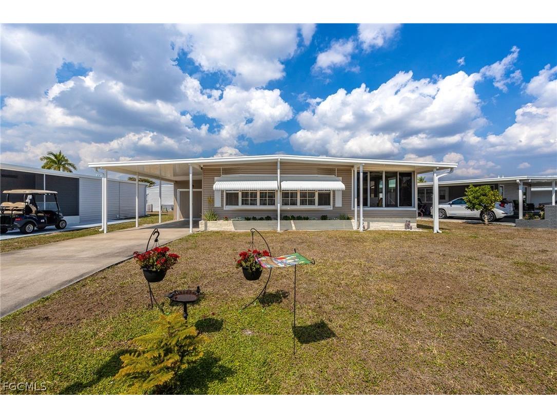 478 Nicklaus Boulevard North Fort Myers FL 33903 2026011614 image2