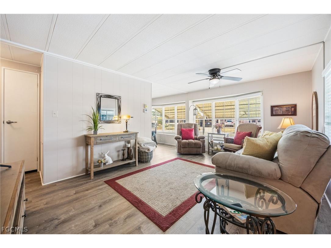 478 Nicklaus Boulevard North Fort Myers FL 33903 2026011614 image7