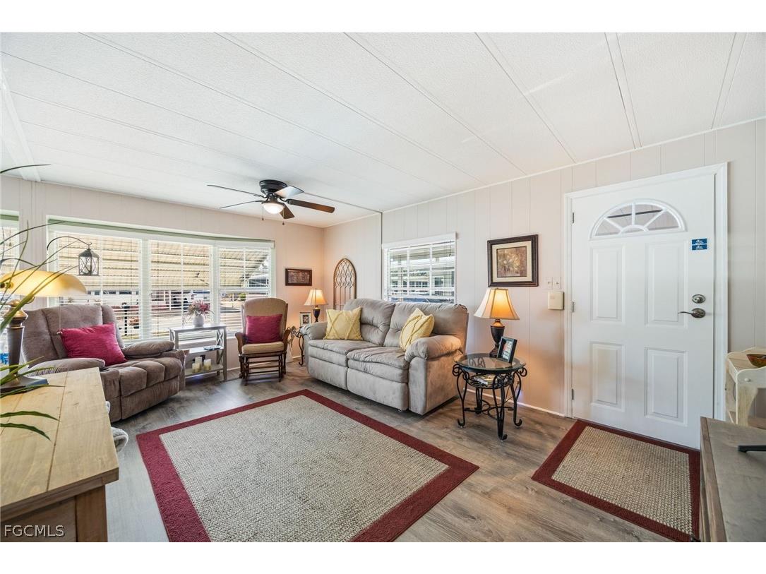 478 Nicklaus Boulevard North Fort Myers FL 33903 2026011614 image8