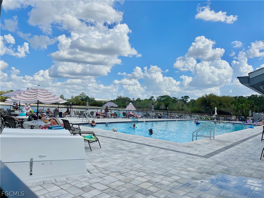 4781 Lakeside Club Boulevard #7 Fort Myers FL 33905 2026011873 image1