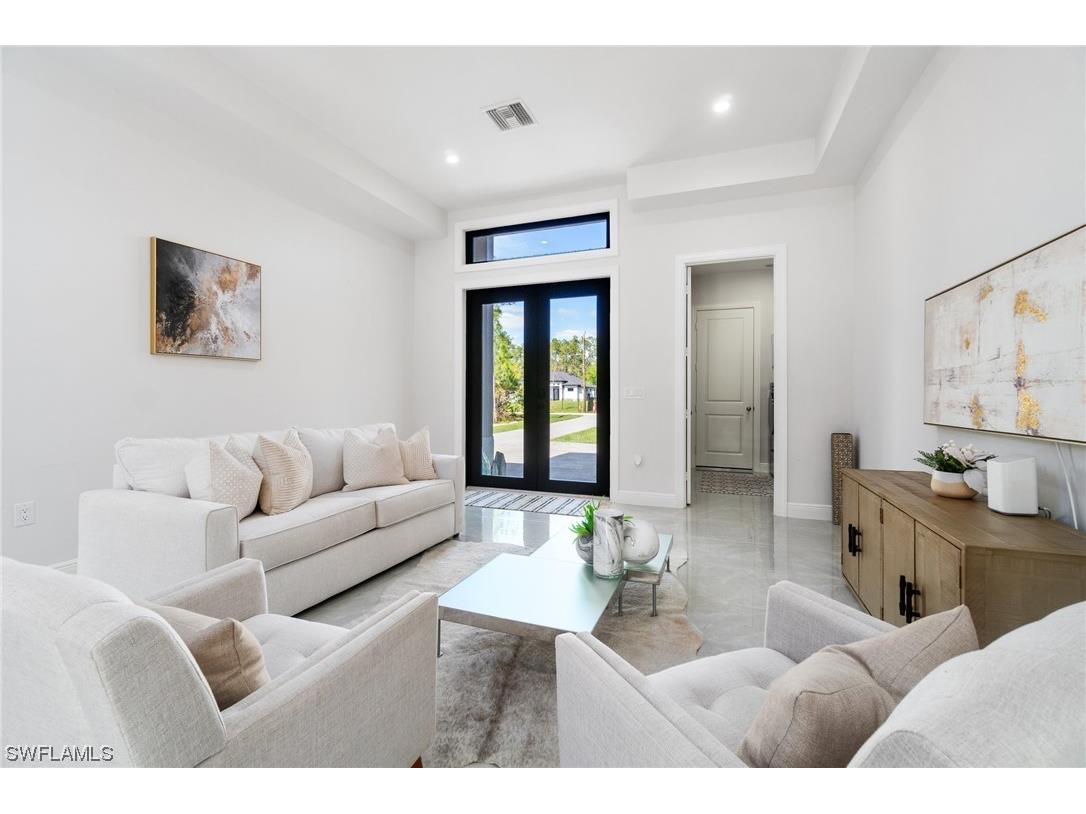4782 8th Avenue SE Naples FL 34117 224012475 image1