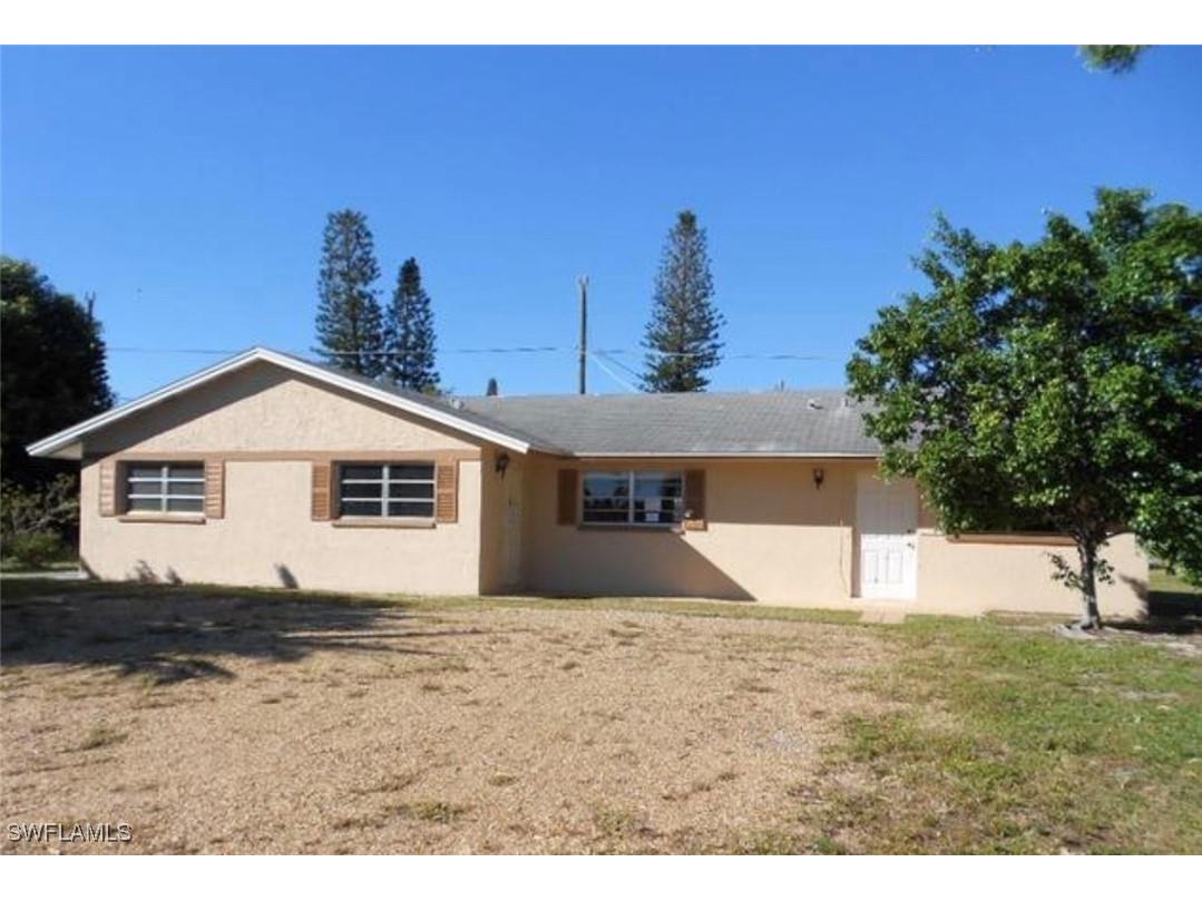 4783 Escobar Avenue Naples FL 34103 225070471 image1