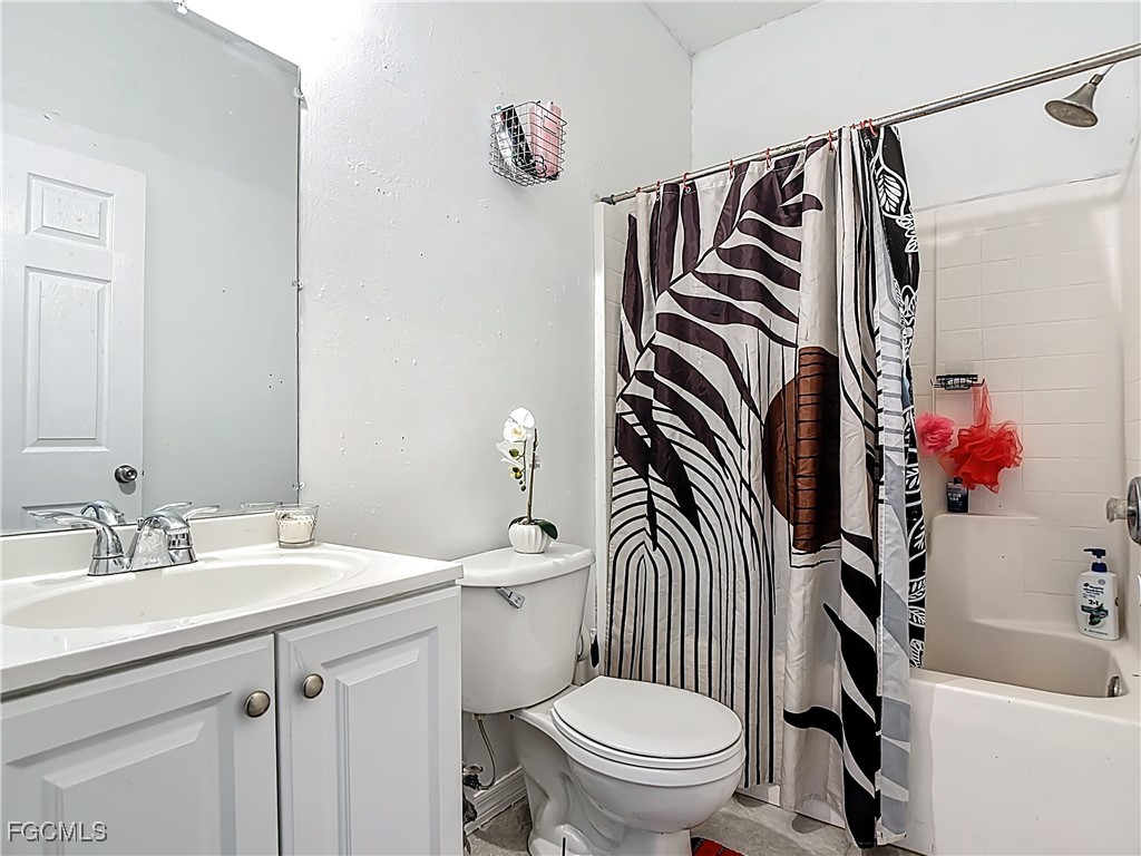 4786-4788 Jordan Avenue Lehigh Acres FL 33973 2025016099 image20