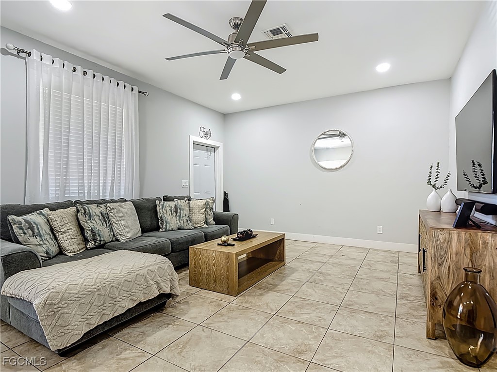 4786-4788 Jordan Avenue Lehigh Acres FL 33973 2025016099 image5