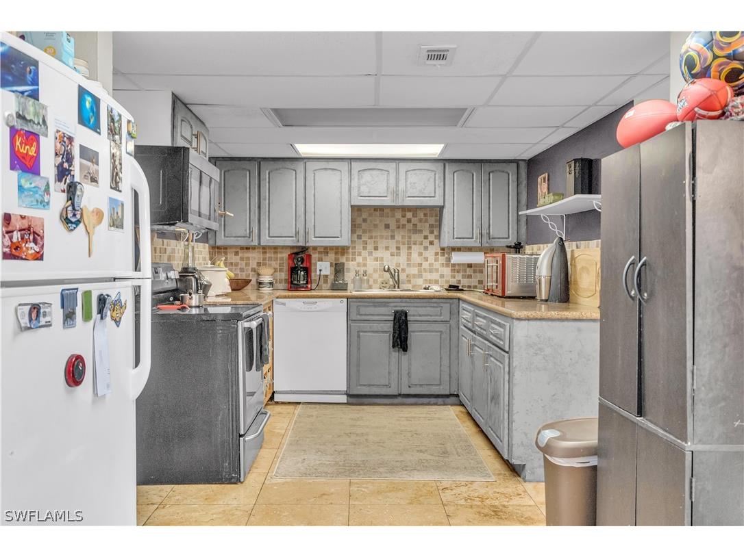 4786 Albacore Lane Fort Myers FL 33919 226007941 image4
