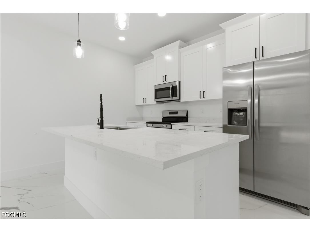 4787 Golfview Boulevard Lehigh Acres FL 33973 2026020174 image1