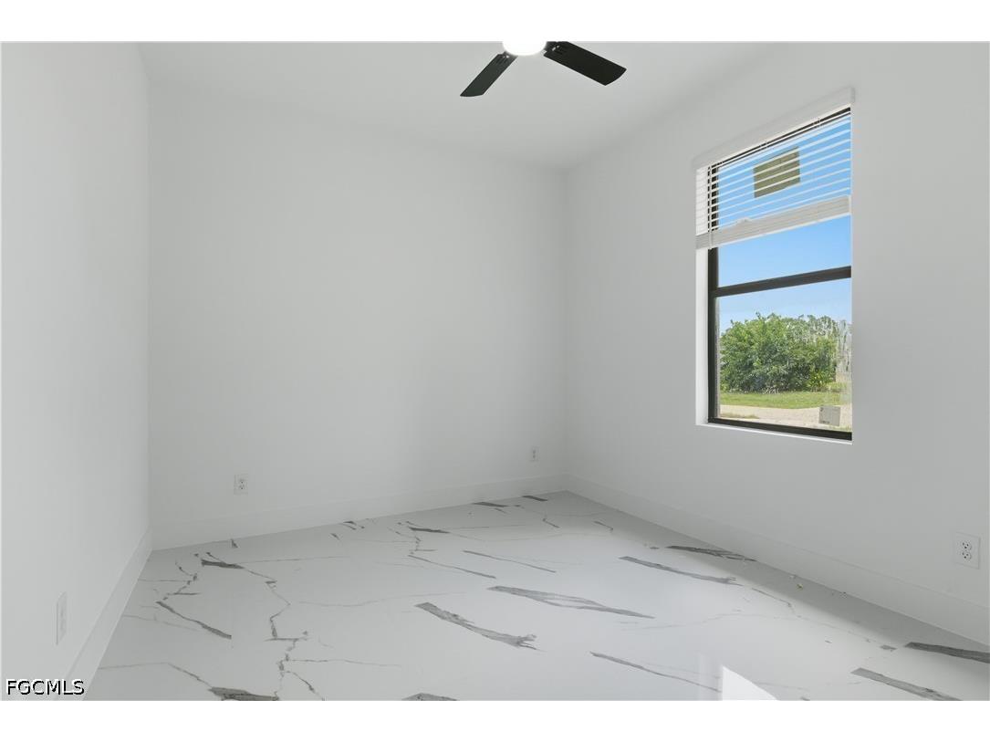 4787 Golfview Boulevard Lehigh Acres FL 33973 2026020174 image9
