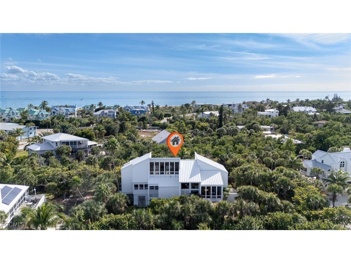 479 Lagoon Drive Sanibel FL 33957 2026000455 image1