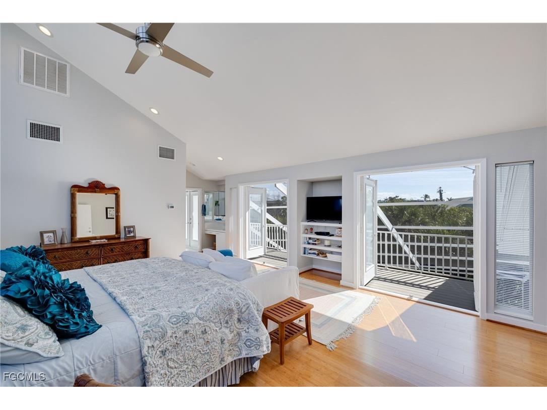 479 Lagoon Drive Sanibel FL 33957 2026000455 image20