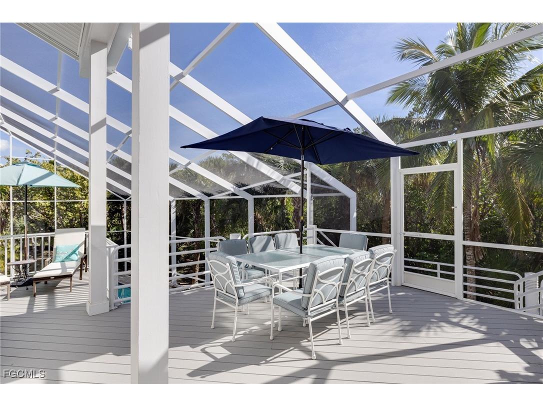 479 Lagoon Drive Sanibel FL 33957 2026000455 image36