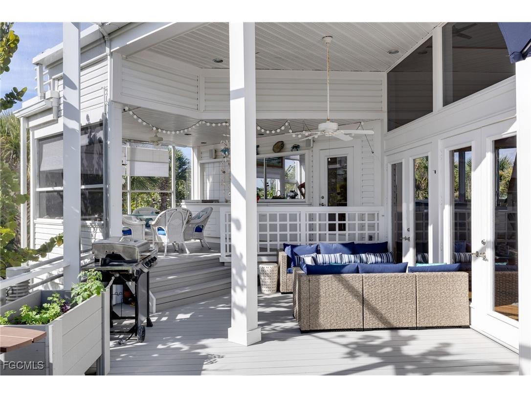 479 Lagoon Drive Sanibel FL 33957 2026000455 image37