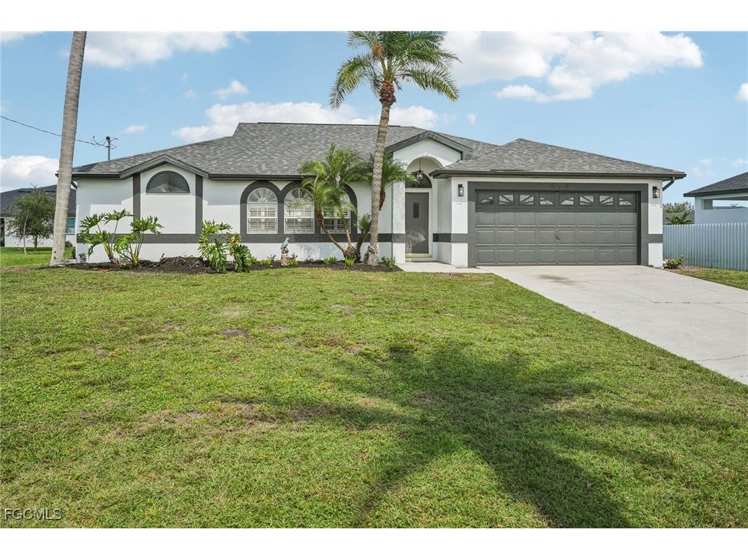 479 NE 2nd Place Cape Coral FL 33909 2025007040 image1