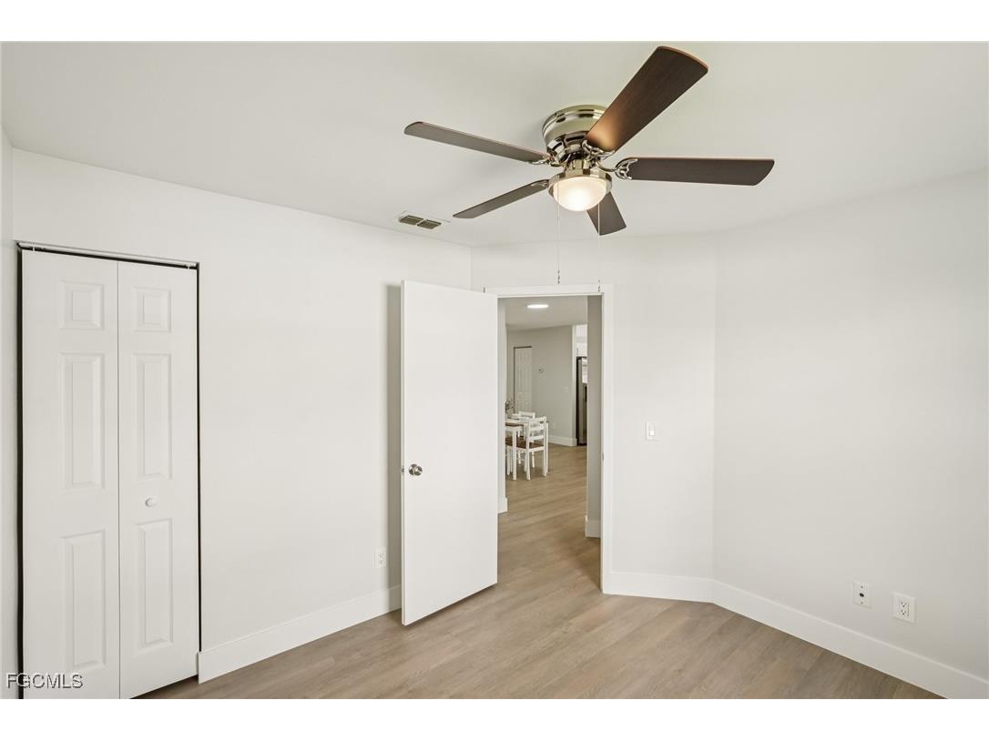 479 NE 2nd Place Cape Coral FL 33909 2025007040 image13