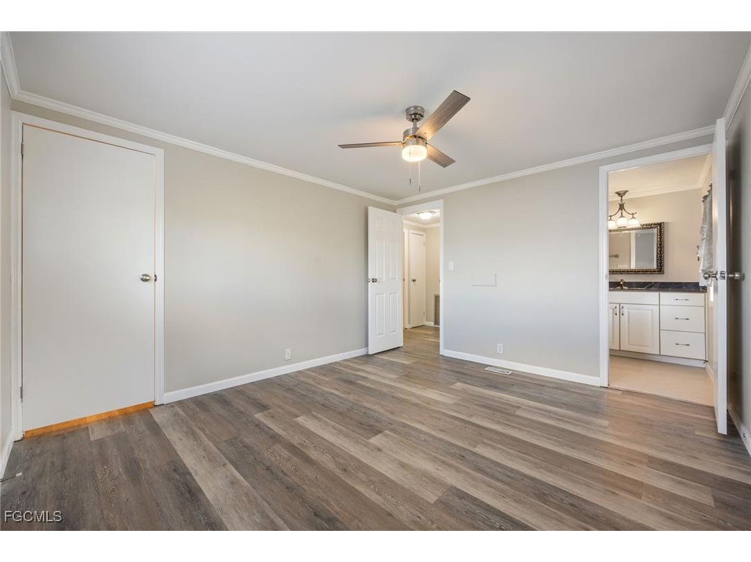 479 Nicklaus Boulevard North Fort Myers FL 33903 2025026143 image17
