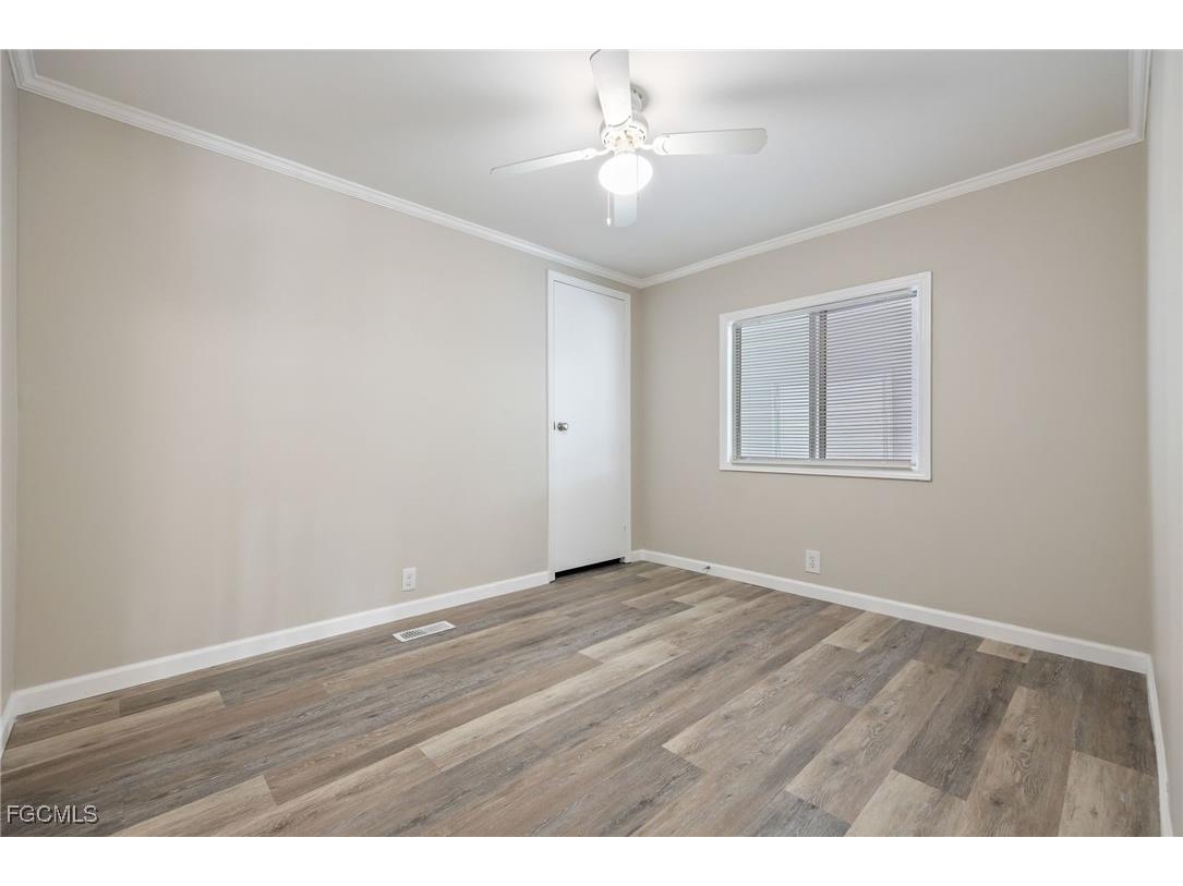 479 Nicklaus Boulevard North Fort Myers FL 33903 2025026143 image20