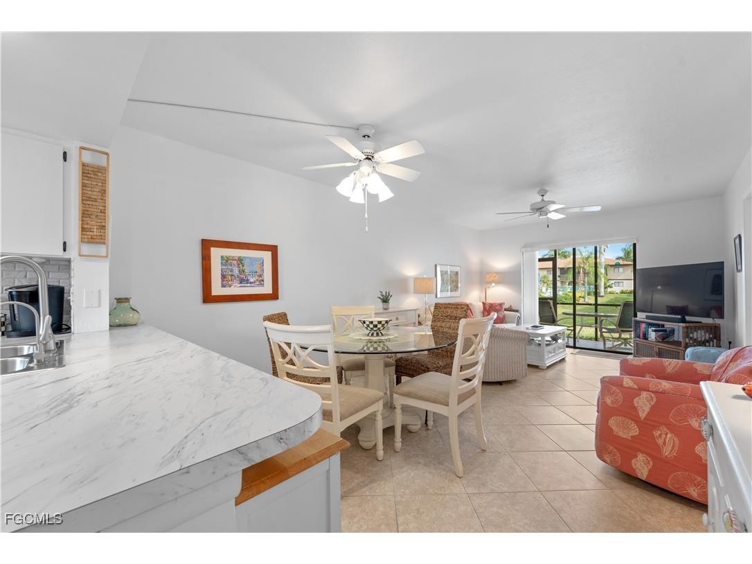 4790 S Cleveland Avenue #1404 Fort Myers FL 33907 2025023316 image1
