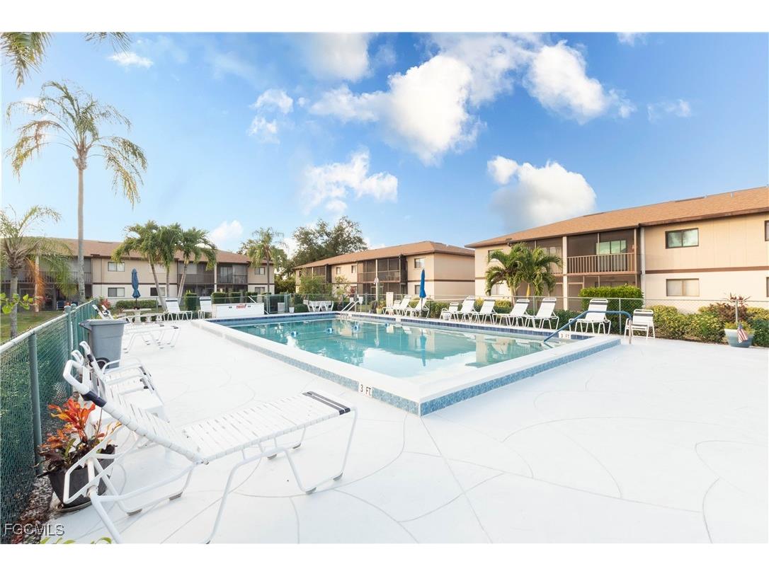 4790 S Cleveland Avenue #1706 Fort Myers FL 33907 2025022468 image1