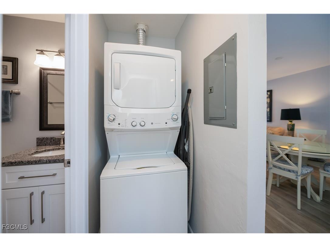 4790 S Cleveland Avenue #2105 Fort Myers FL 33907 2025017360 image24