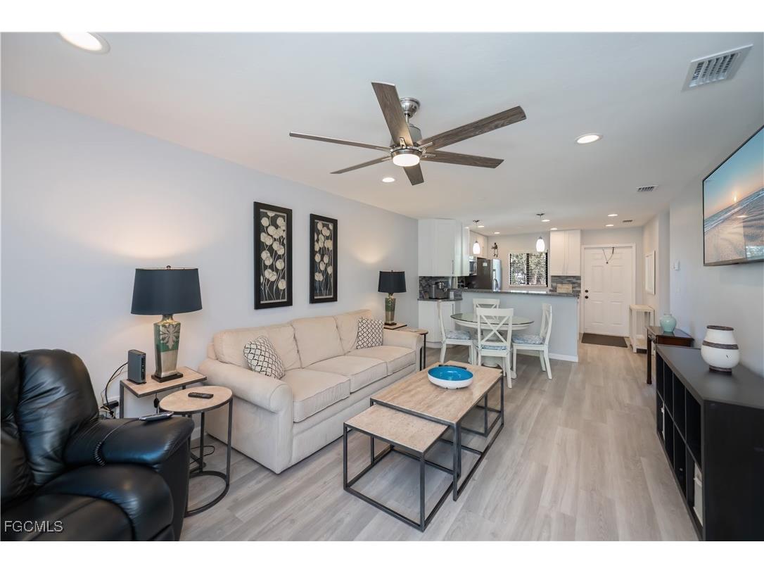 4790 S Cleveland Avenue #2105 Fort Myers FL 33907 2025017360 image3